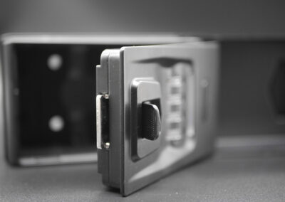 LYCXAMES Schlüsseltresor Hebel zum Oeffnen der Klappe 2