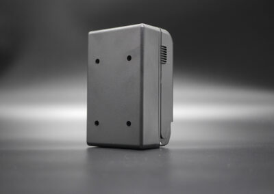 LYCXAMES Schlüsseltresor Rueckseite und Schraubloecher